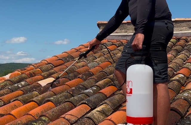 Nettoyage de toiture à Clermont-l'Hérault